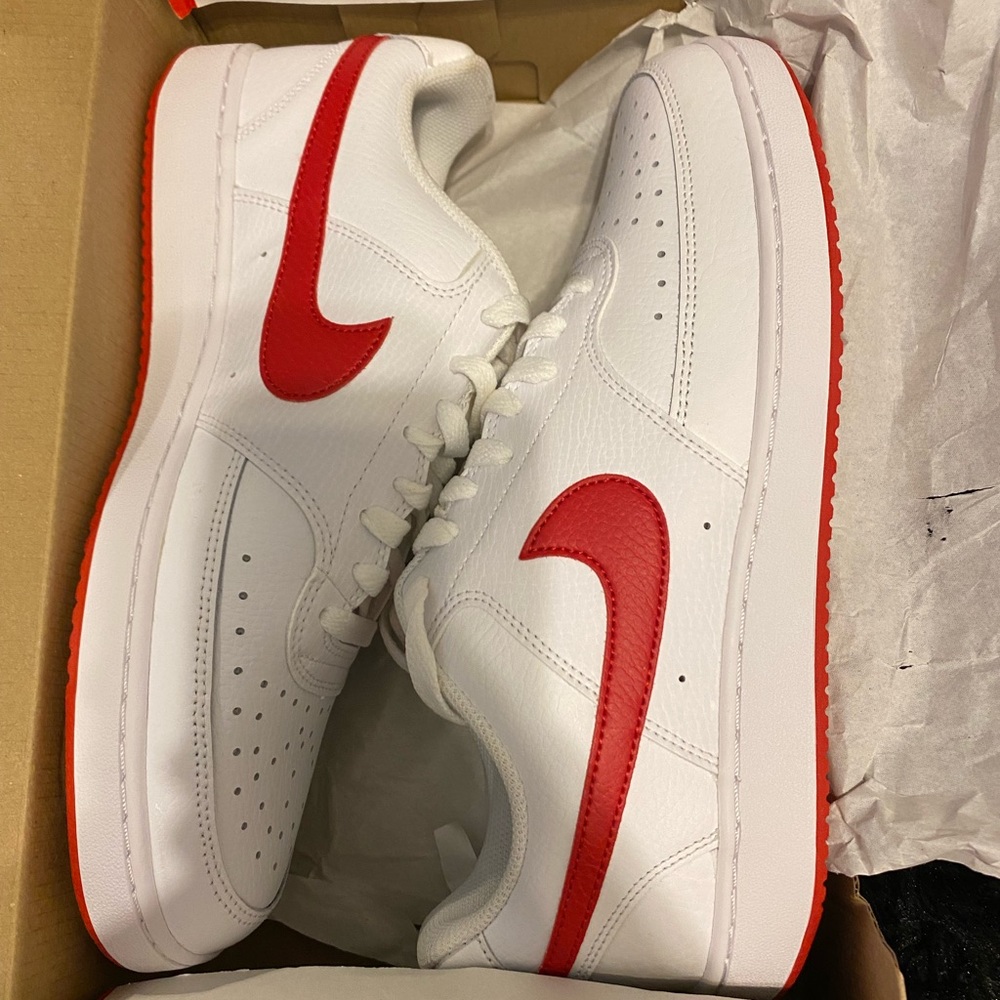 Brand new Nike shoes